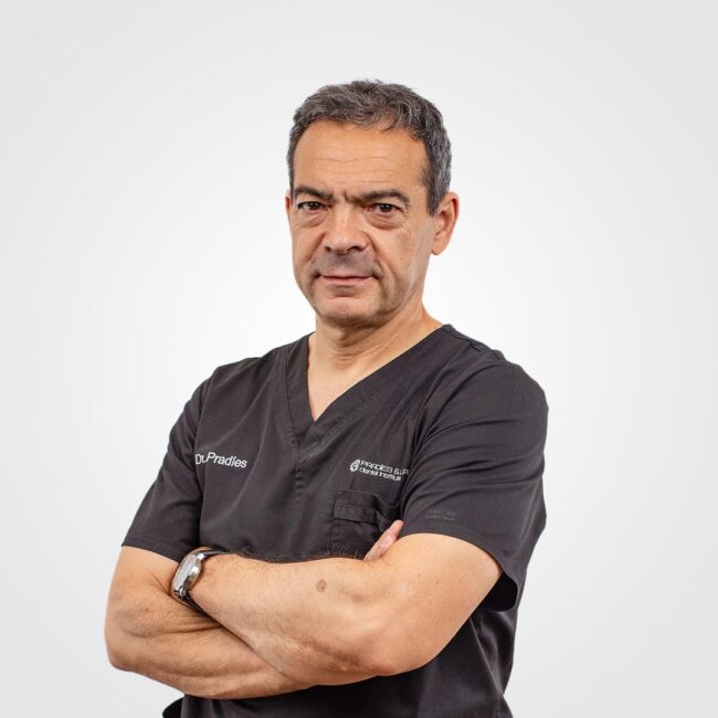 Dr. Guillermo Pradíes, Dentista en Pacífico - Pradíes & Laffond